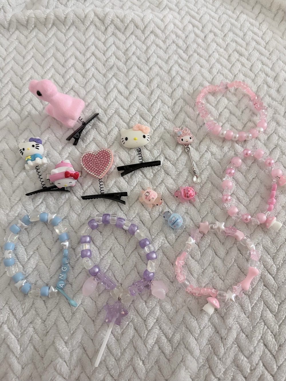 hello kitty rave accessories bundle